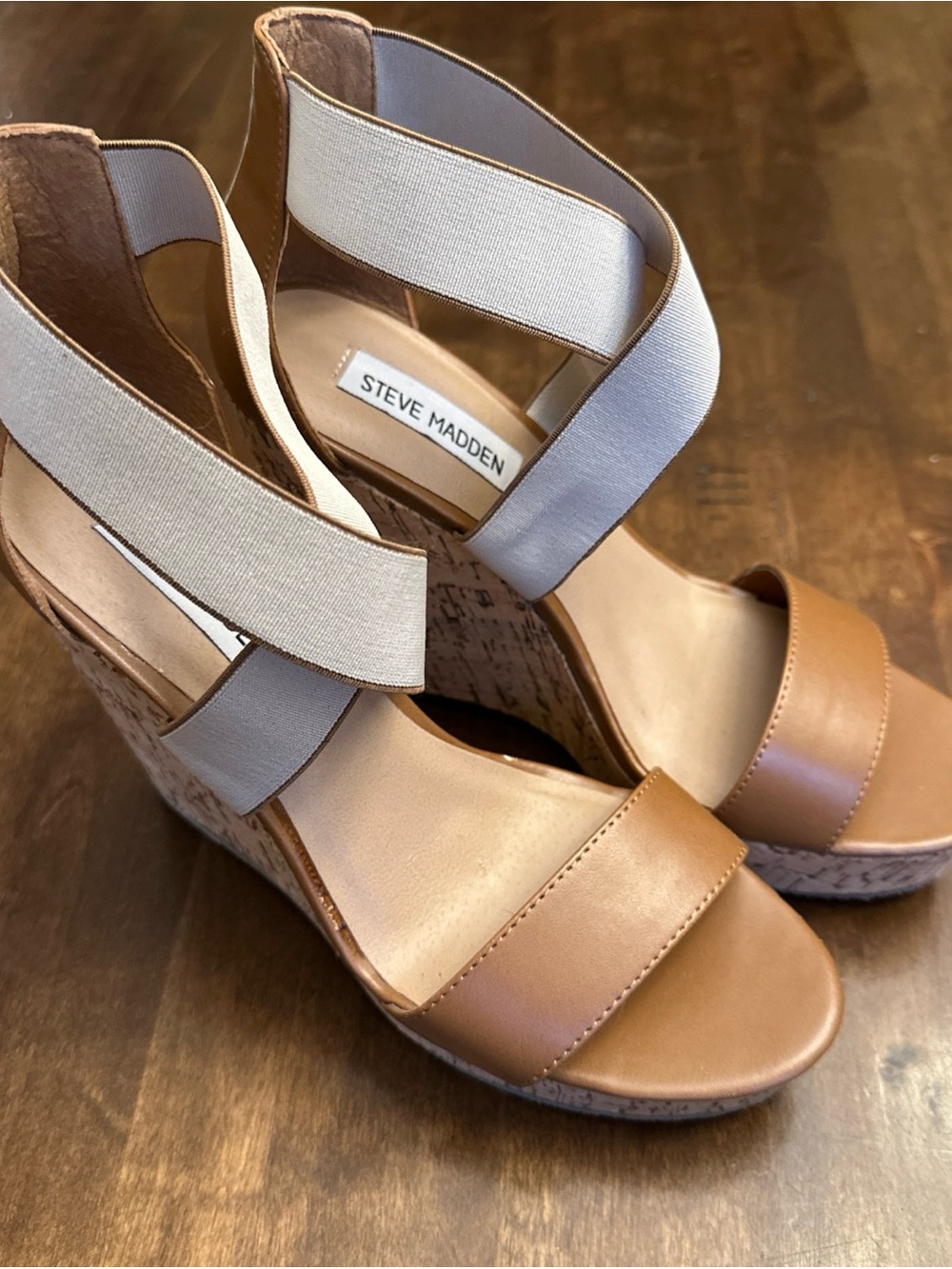 Steve Madden Edna wedge sandals womens size 9 resortwear vacation travel